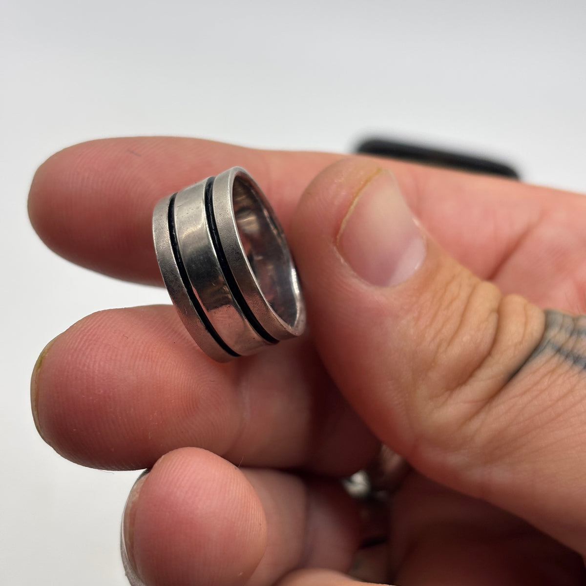 Silver Band Ring (M)