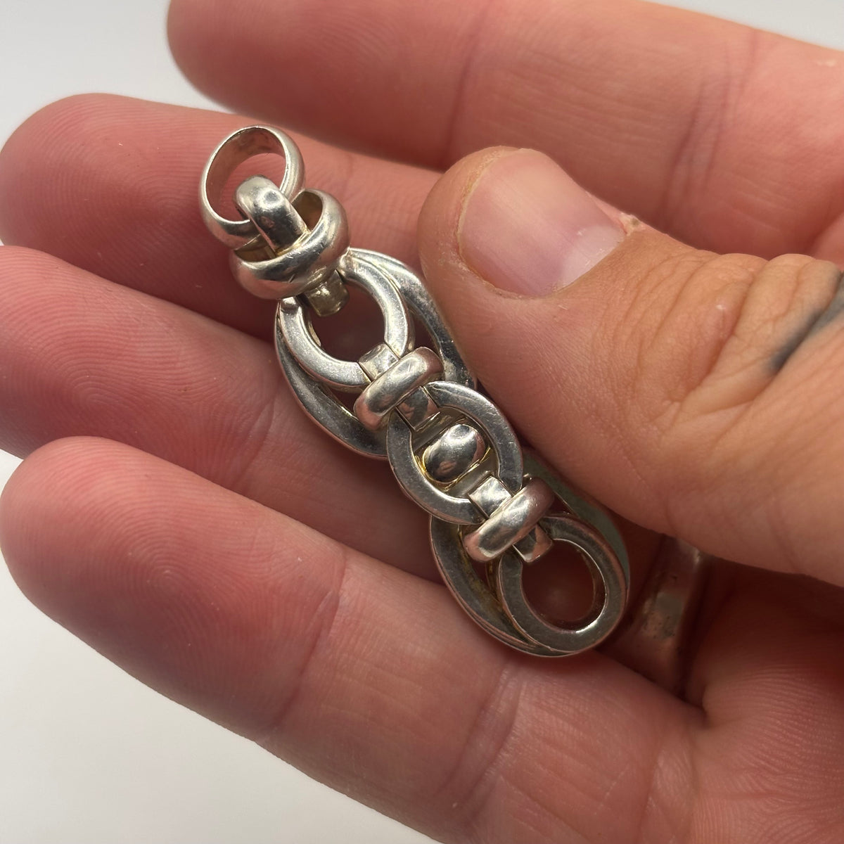 Silver Heavy Links Of London Pendant