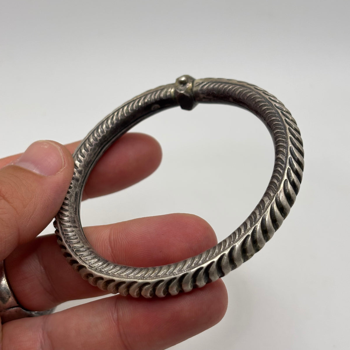 Silver Vintage Idien Tribal Bangle (60mm)