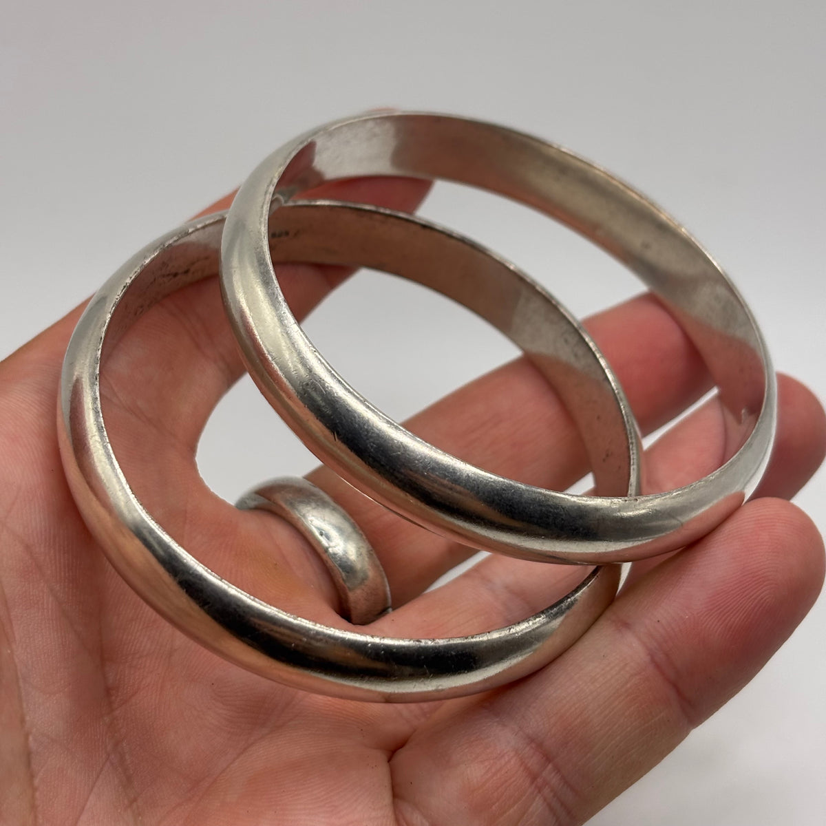Silver Chunky Bangle (65mm)