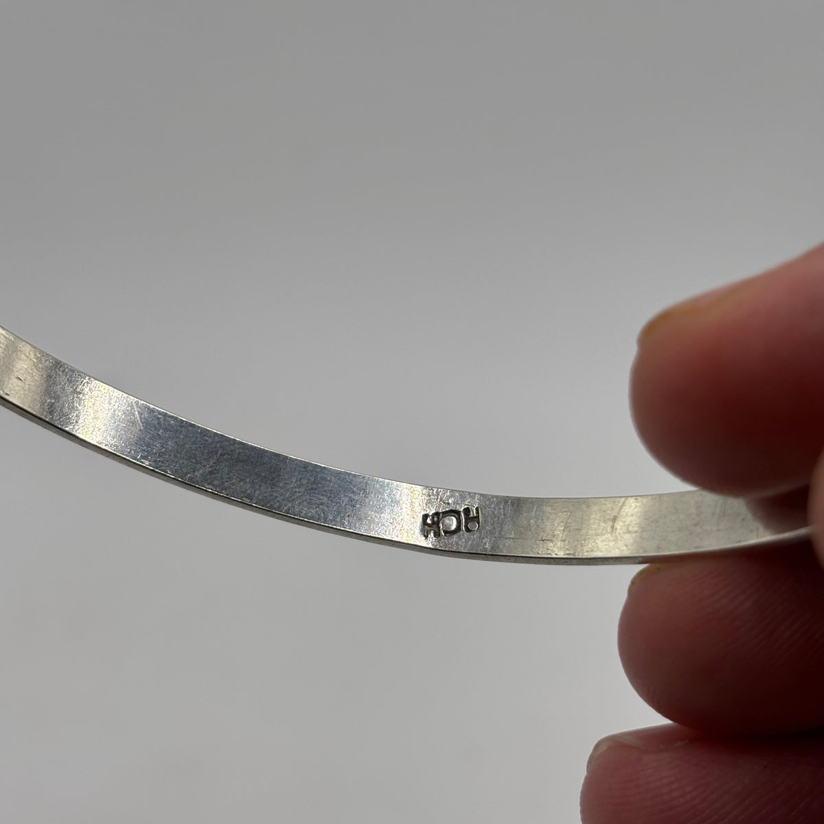Silver Detailed Bangle (70mm)