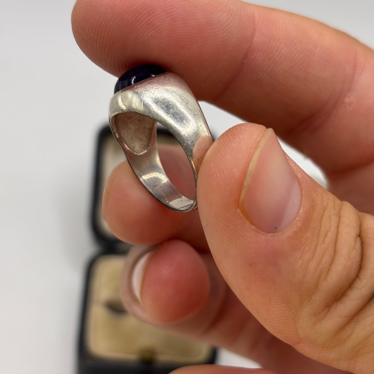 Silver Amethyst Signet Ring (O)