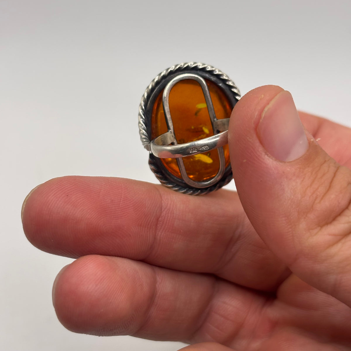 Silver Large Amber Ring (Q)