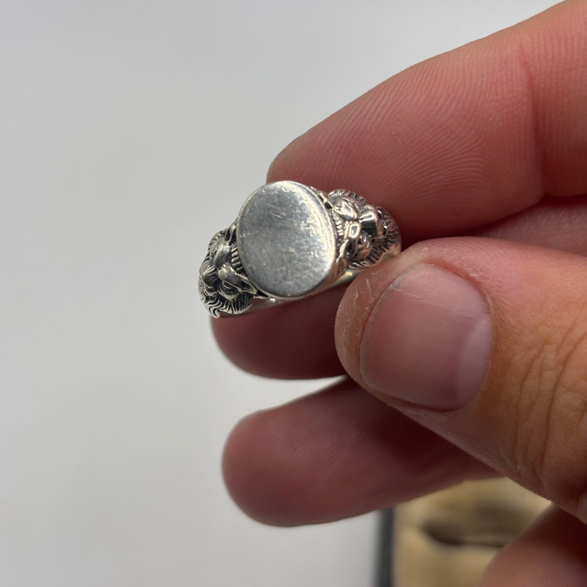 Silver Lion Head Signet Ring (P)
