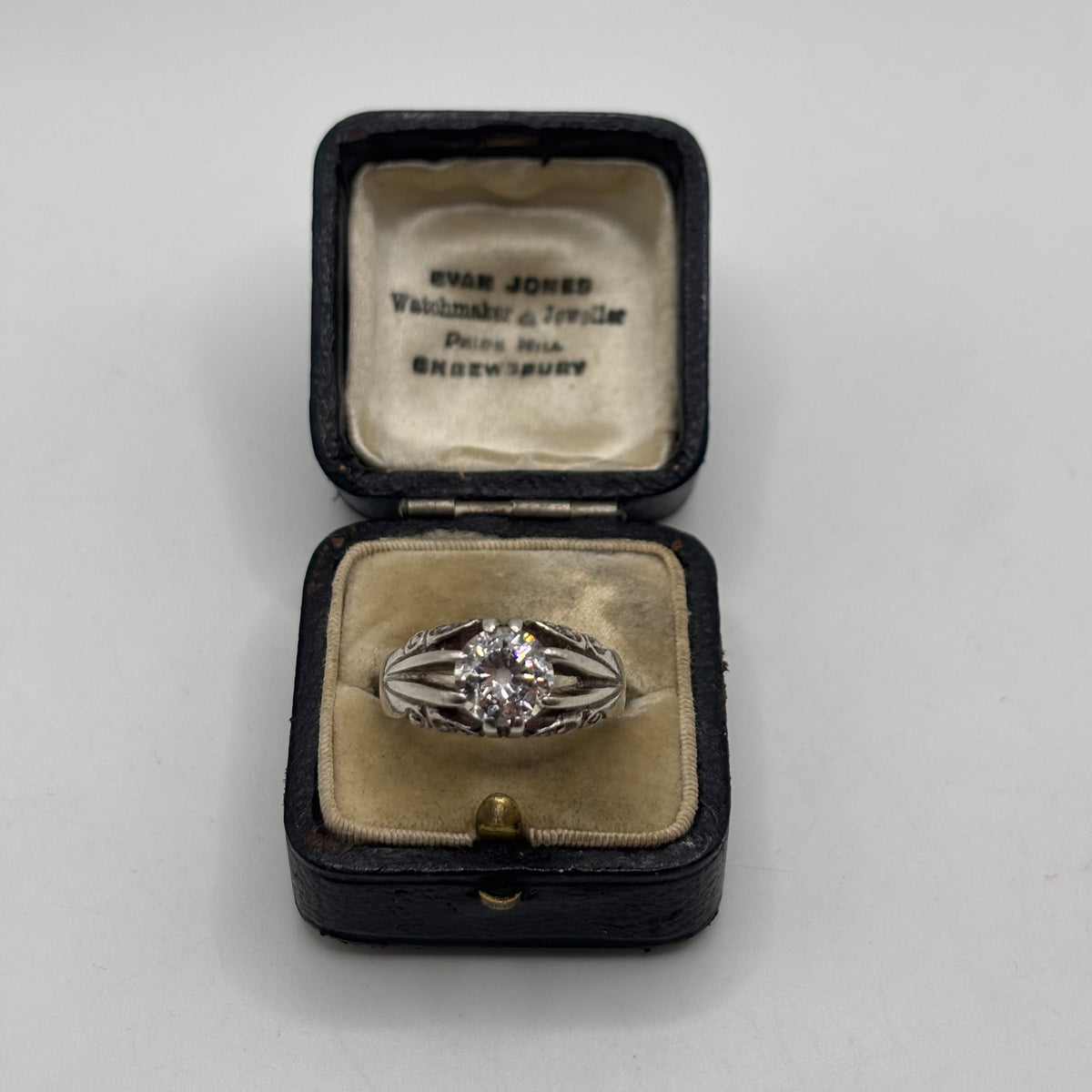 Silver Vintage Cubic Zirconia Gypsy Ring (T)