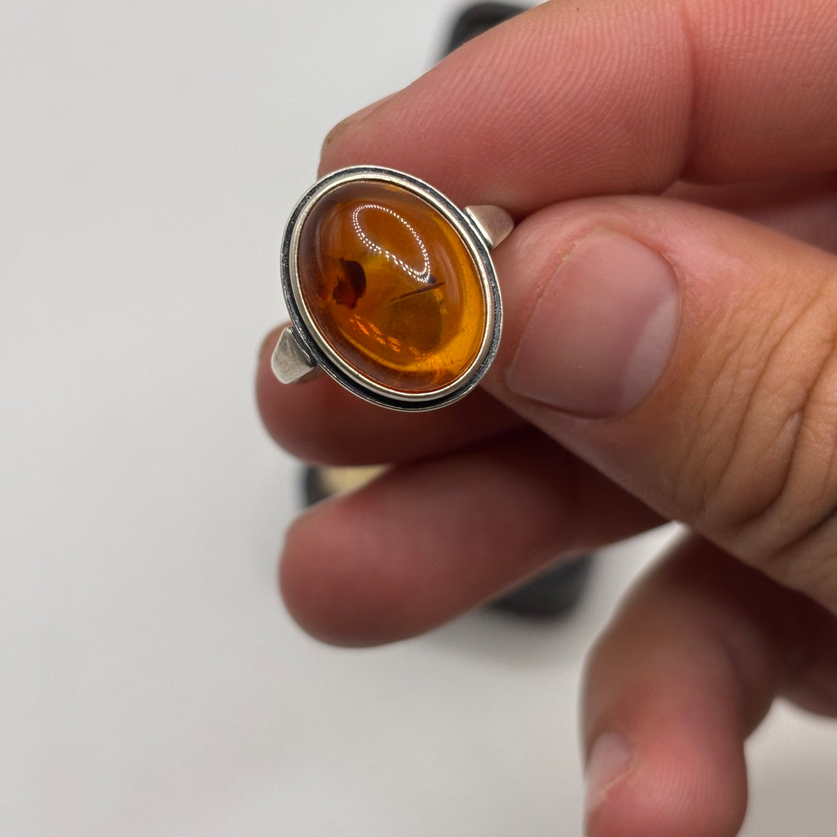 Silver Amber Ring (O 1/2)