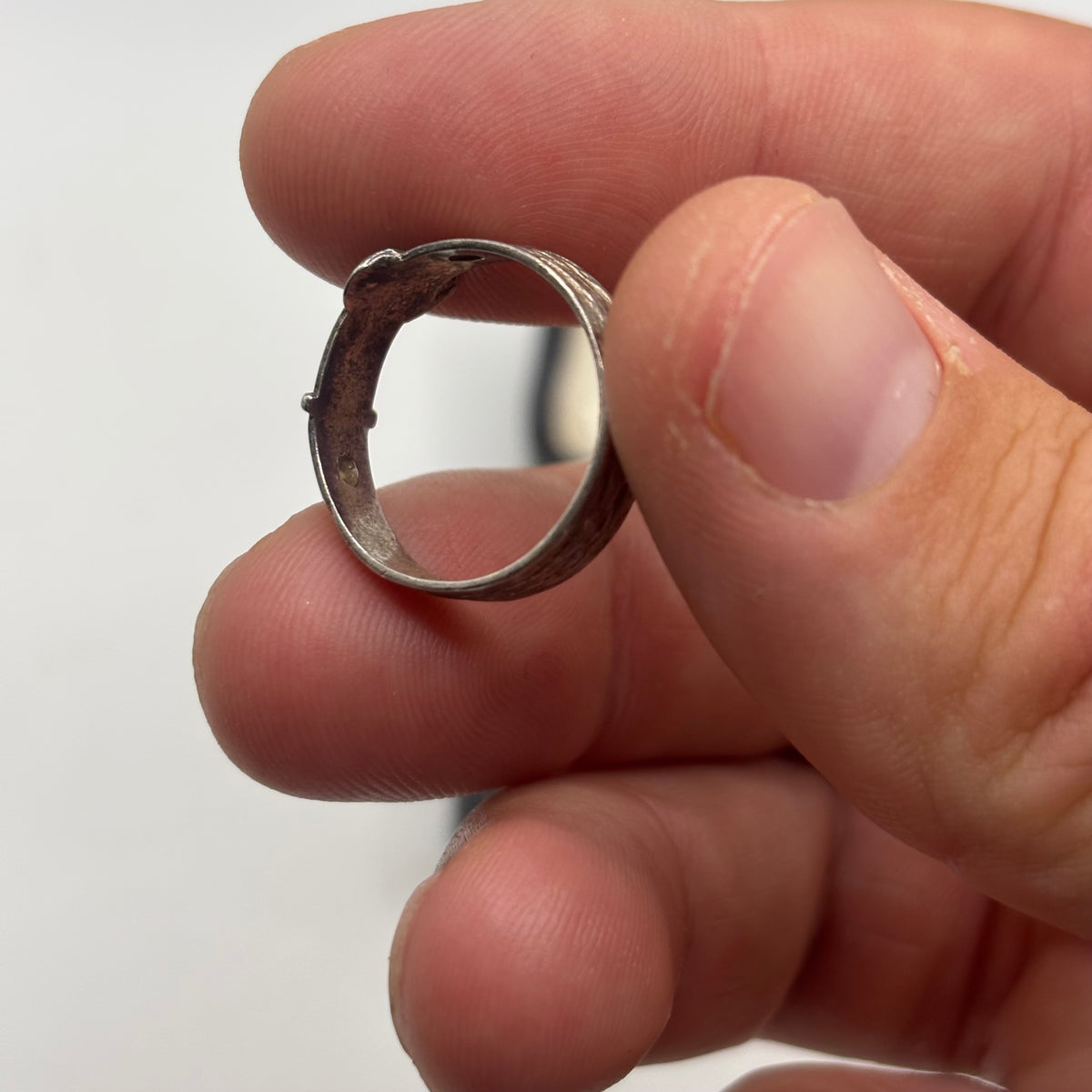 Silver Vintage Buckle Ring (O)
