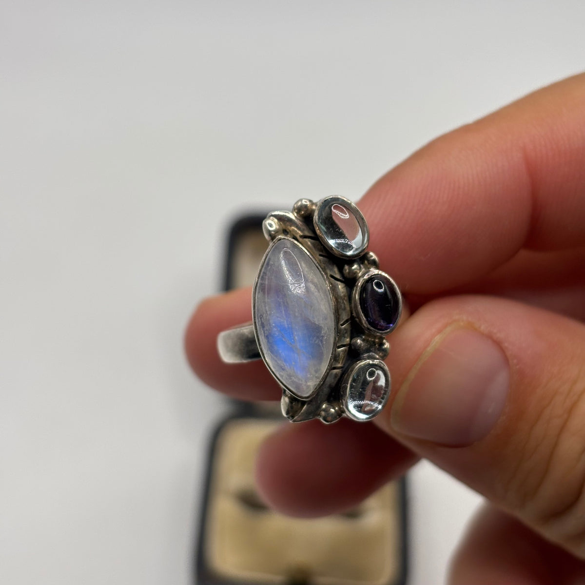 Silver Moonstone & Mixed Gem Ring (U)