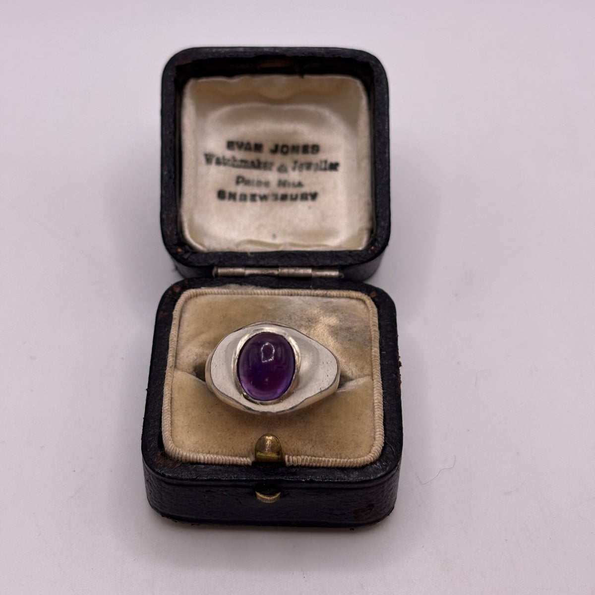 Silver Amethyst Signet Ring (O)