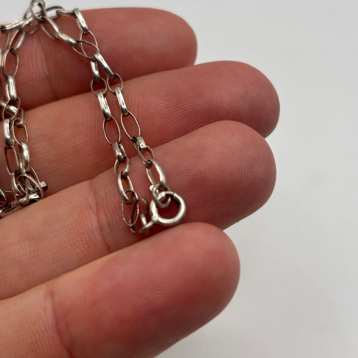 Silver 18” Belcher T-bar Necklace