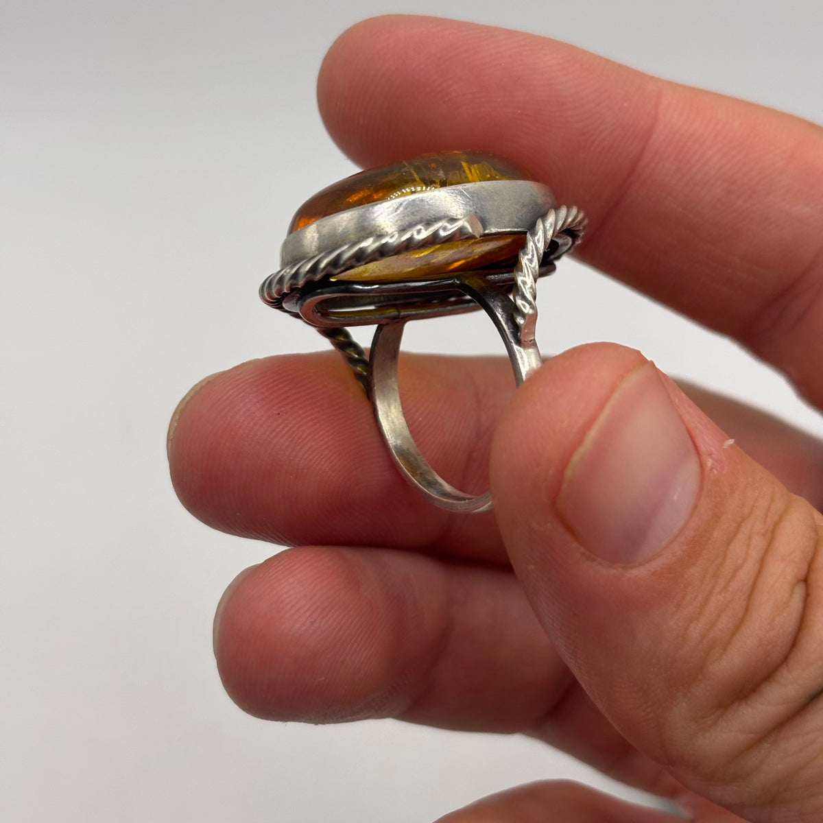 Silver Large Amber Ring (Q)