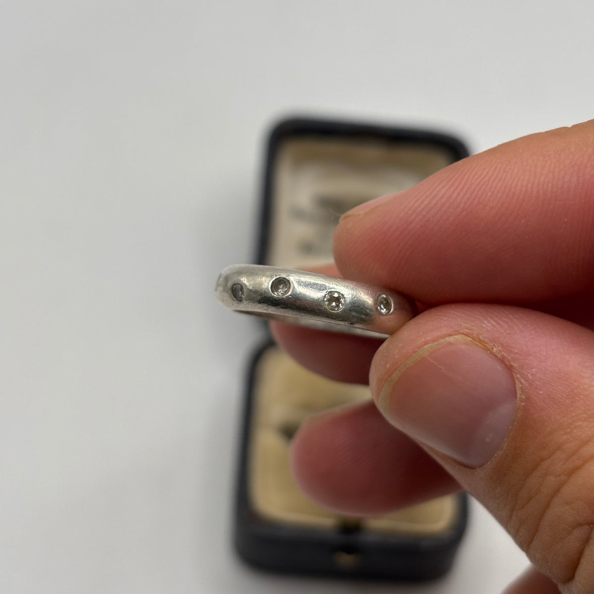 Silver CZ Inlaid Band Ring (N)