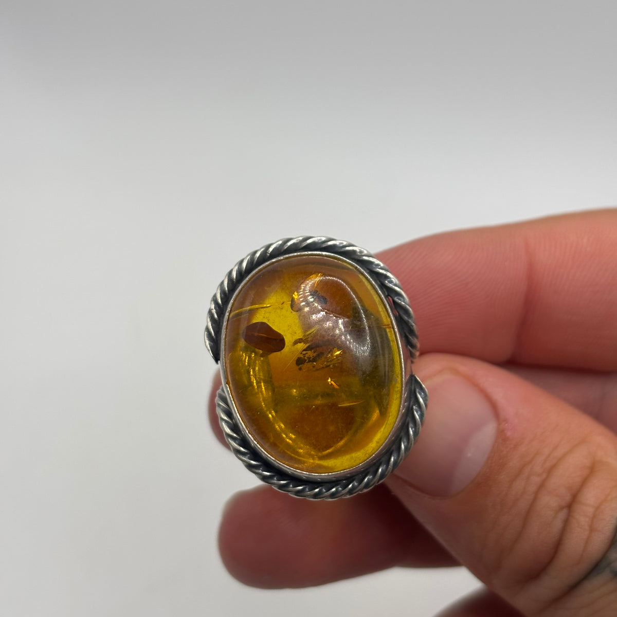 Silver Large Amber Ring (Q)