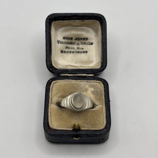 Silver Moonstone Ring (M)