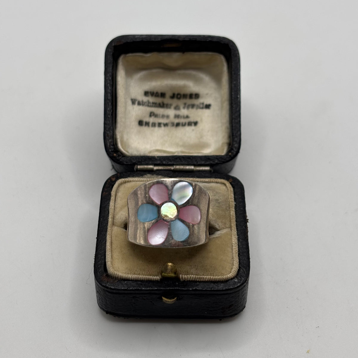 Silver Pearl Flower Ring (P)