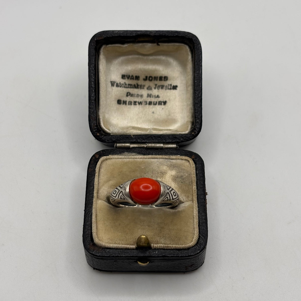 Silver Coral Carolyn Pollack Ring (N)