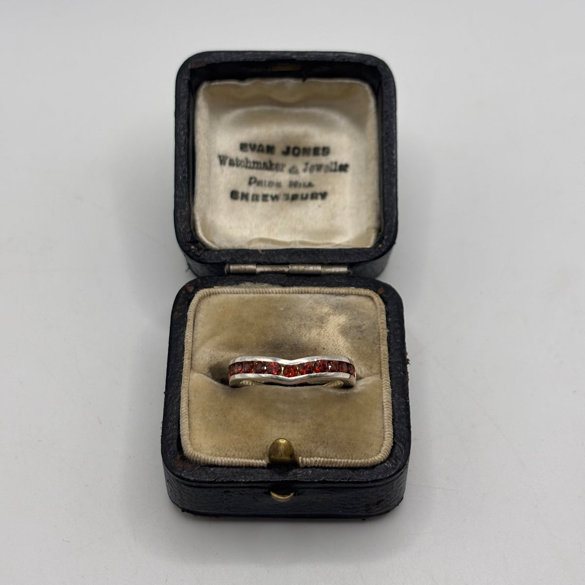 Silver Garnet Ring (L)