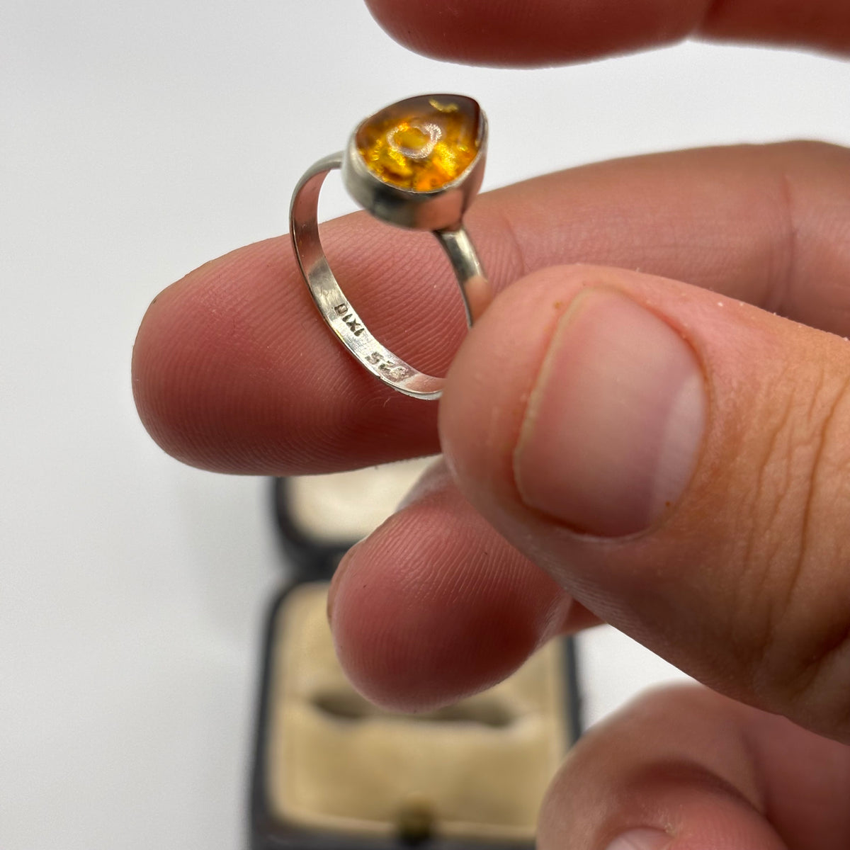 Silver Amber Ring (J 1/2)