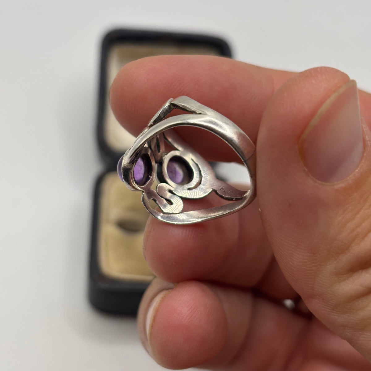 Silver Amethyst Ring (Q)