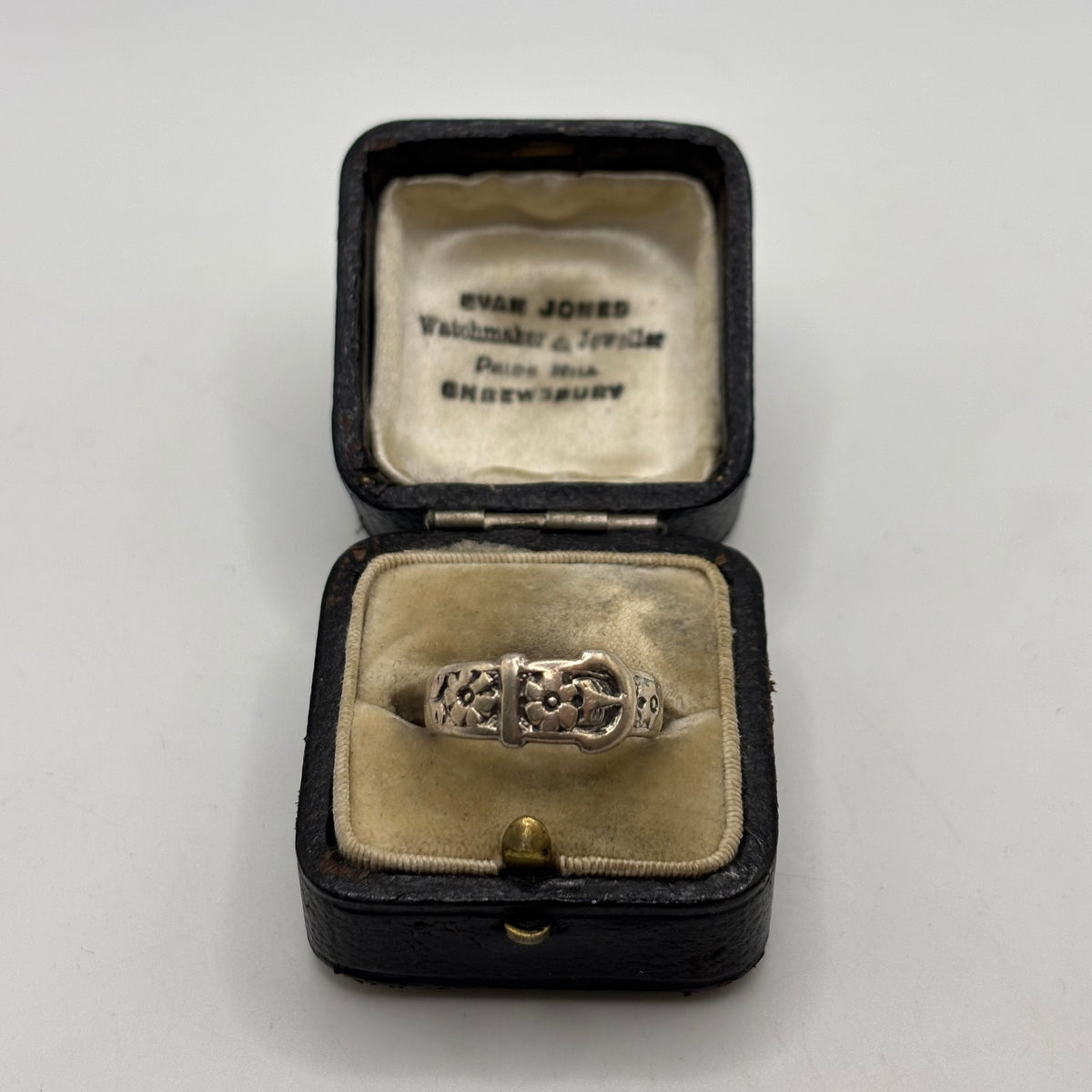 Silver Vintage Buckle Ring (M)