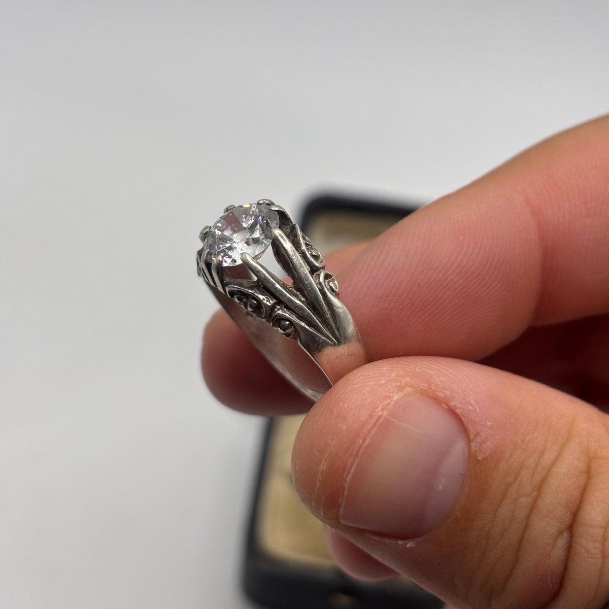Silver Vintage Cubic Zirconia Gypsy Ring (T)