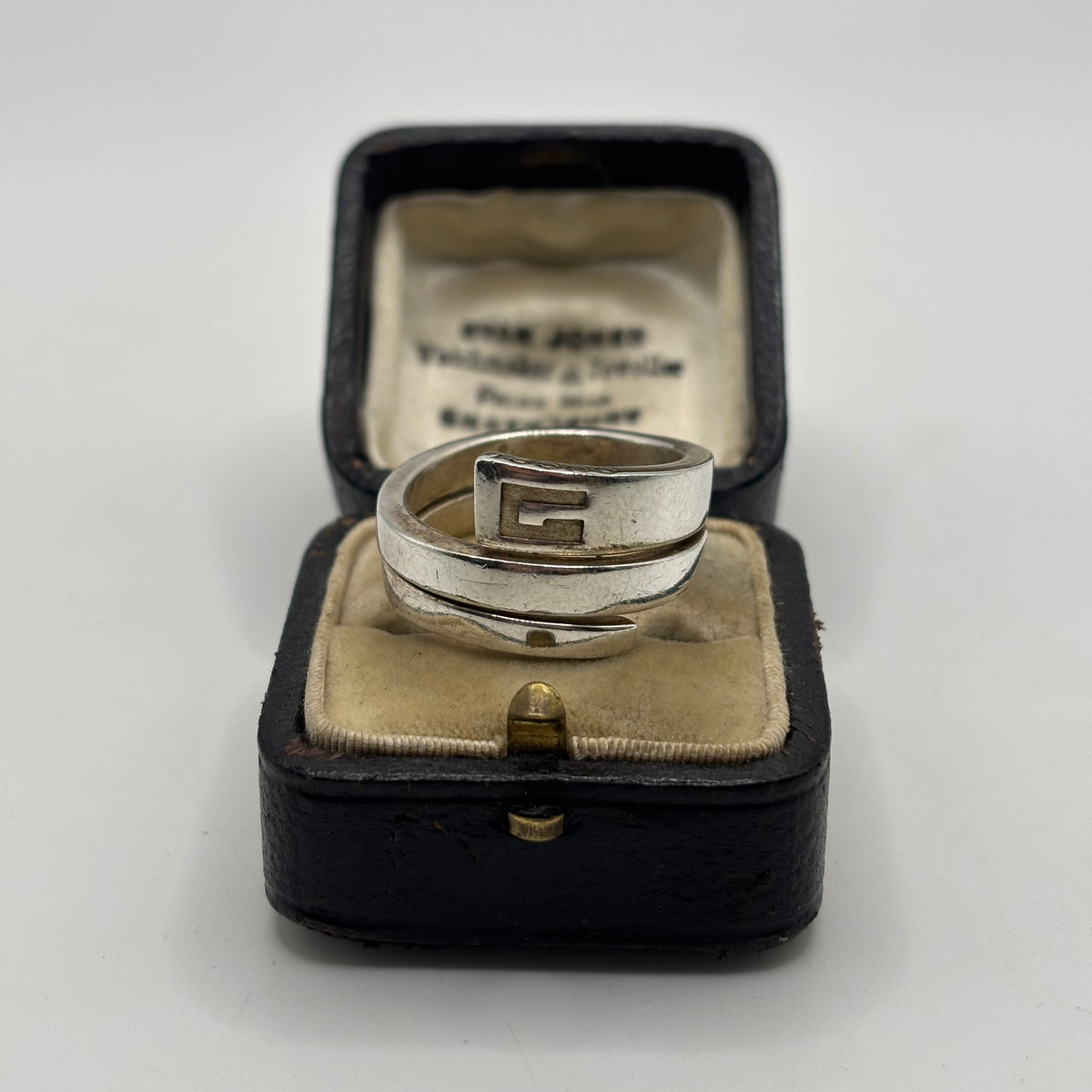 Silver Gucci Snake Ring (S)
