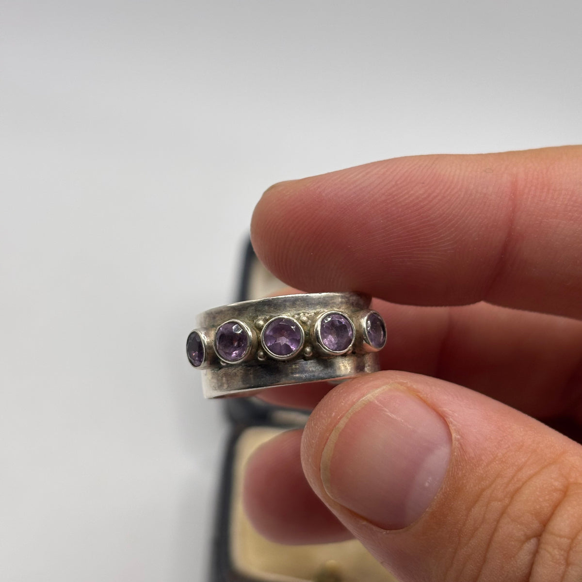 Silver Amethyst Ring (Q)