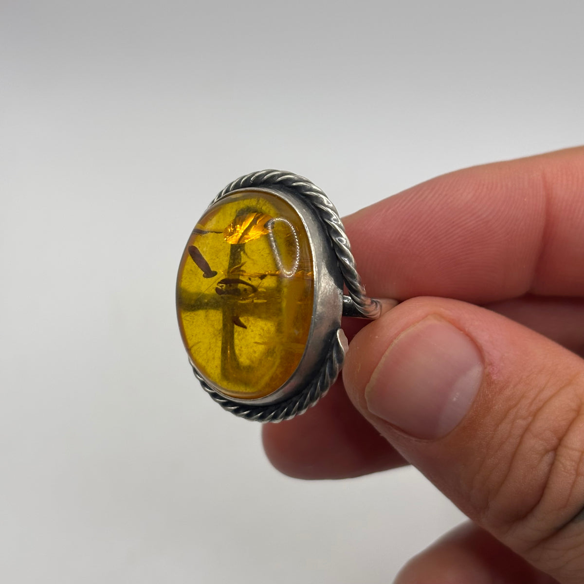 Silver Large Amber Ring (Q)