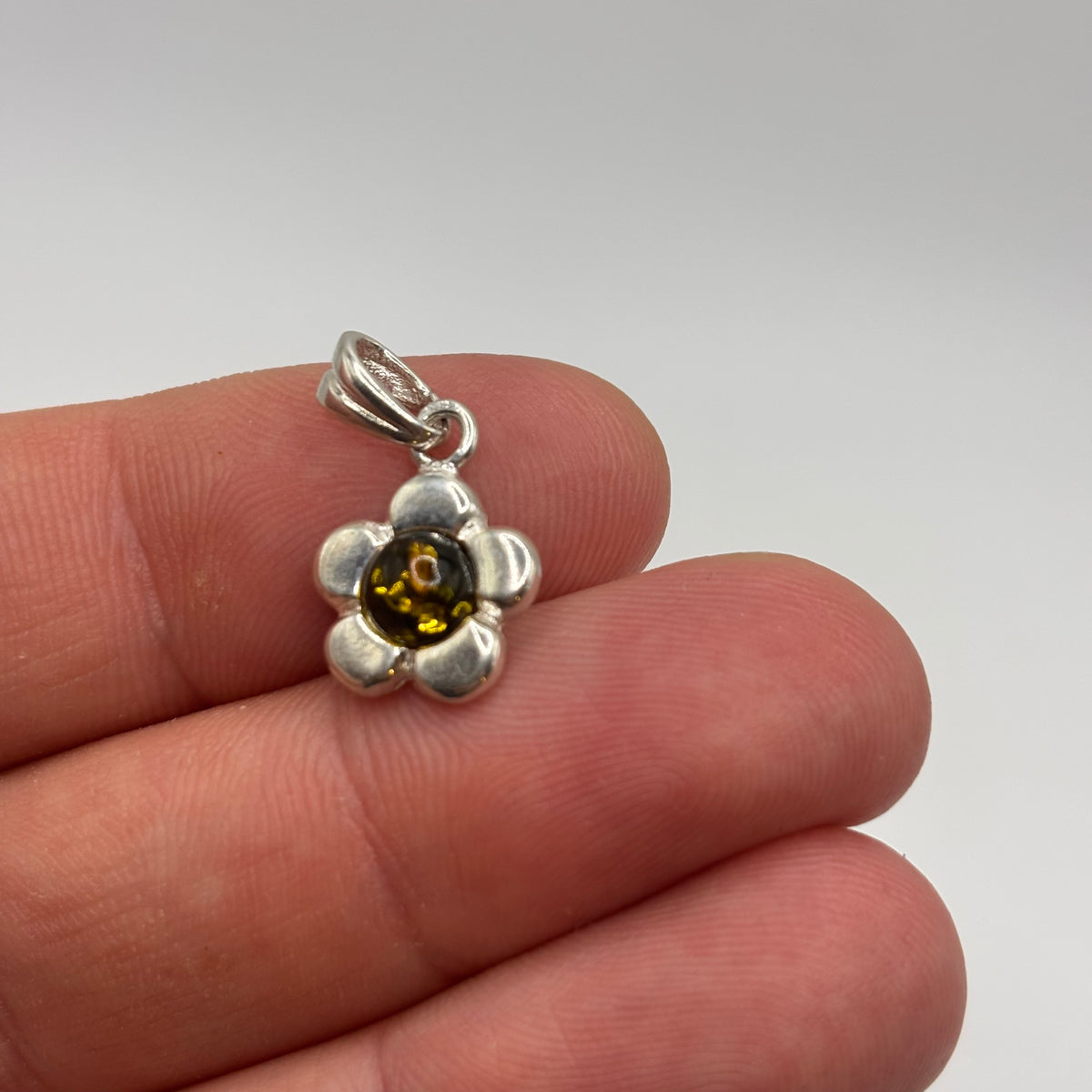 Silver Green Amber Flower Pendant
