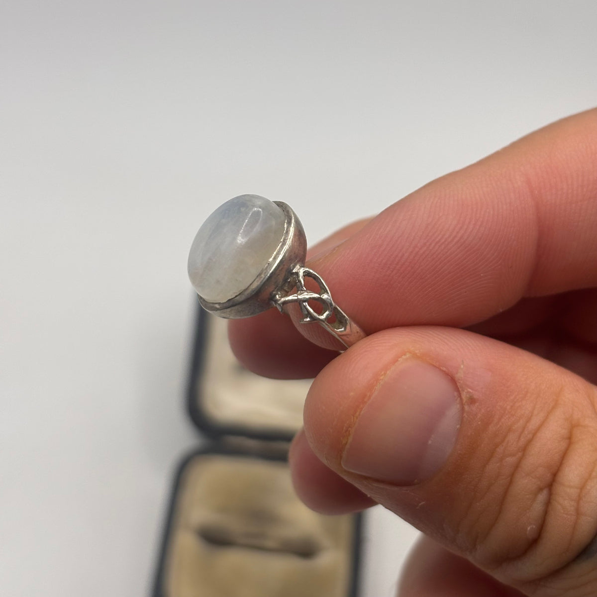 Silver Mooonstone Ring (L 1/2)