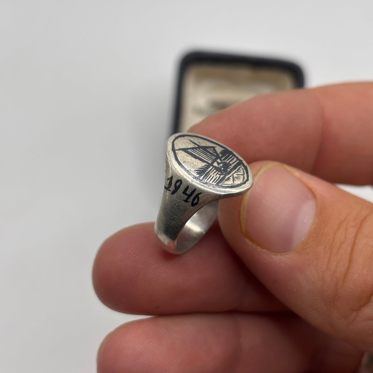 Silver WW2 Era Iraq Trench Art Ring (N)