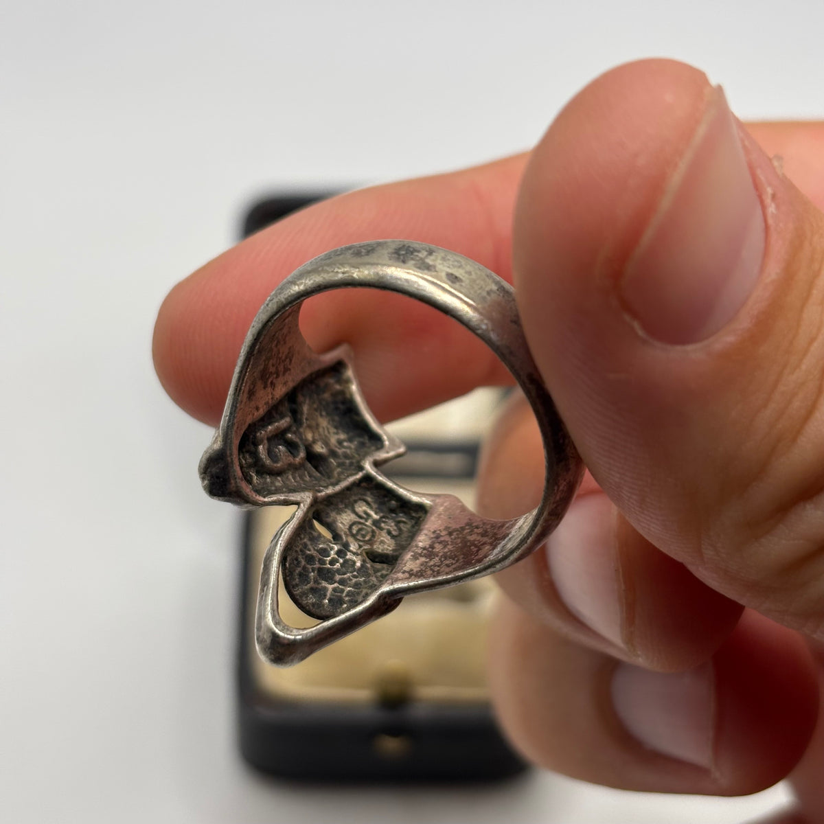 Silver Comedy Drama Ring (Z + 1)