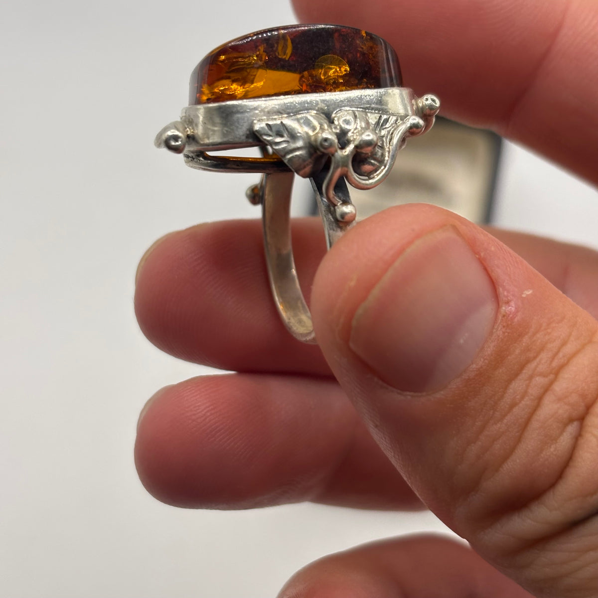 Silver Abstract Large Amber Ring (O)