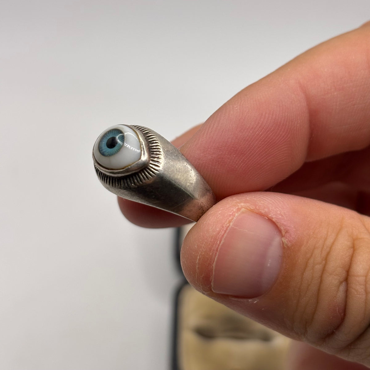 Silver Blue Eye Ring (O)
