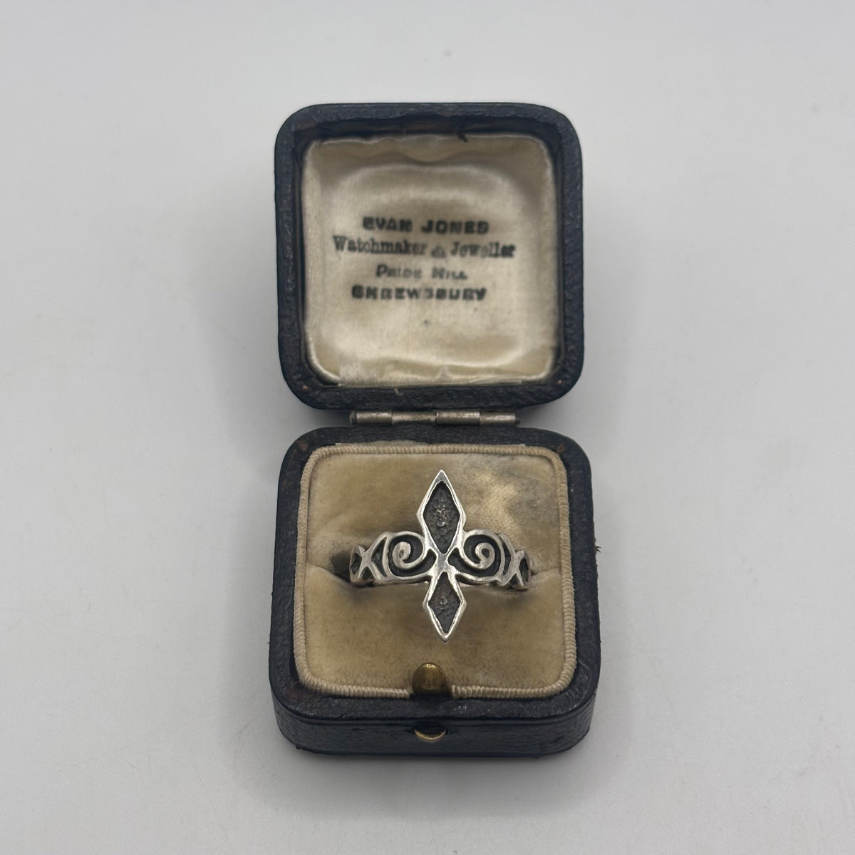 Silver Scottish Celtic Ring (P)