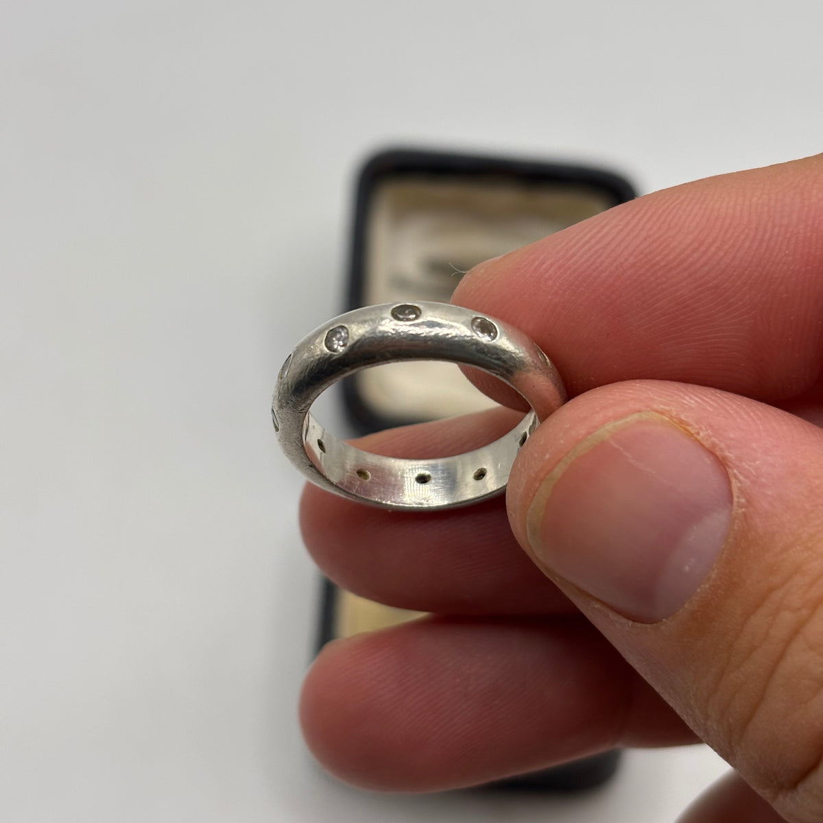 Silver CZ Inlaid Band Ring (N)