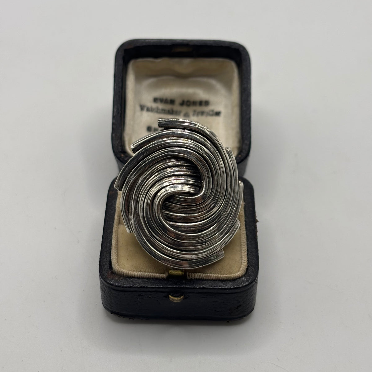 Silver Heavy Swirl Ring (M)
