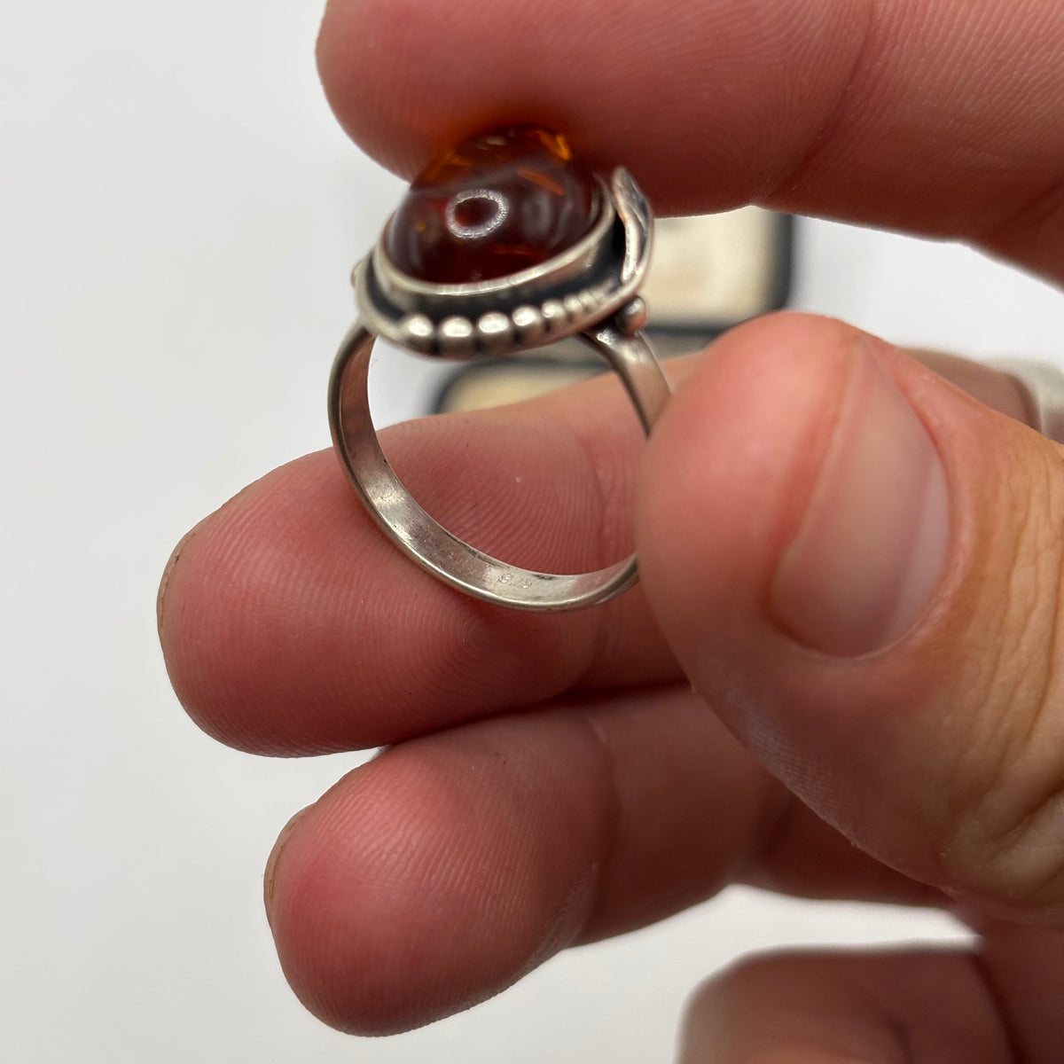 Silver Amber Ring (P)
