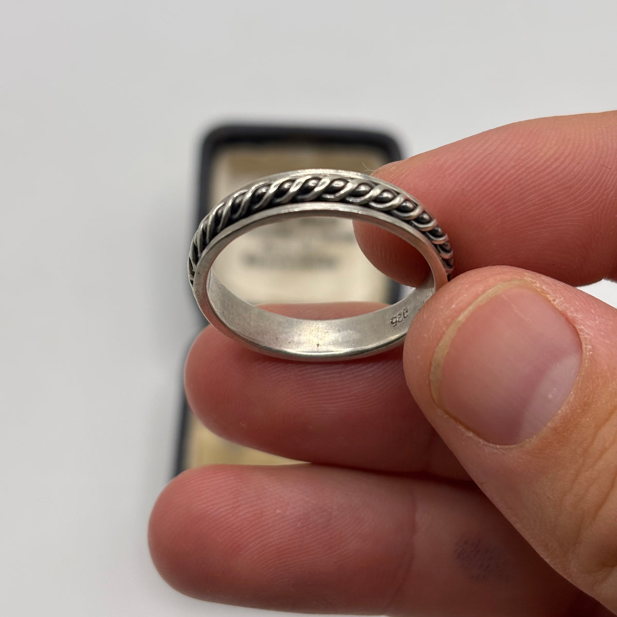 Silver Spinner Ring (Z)