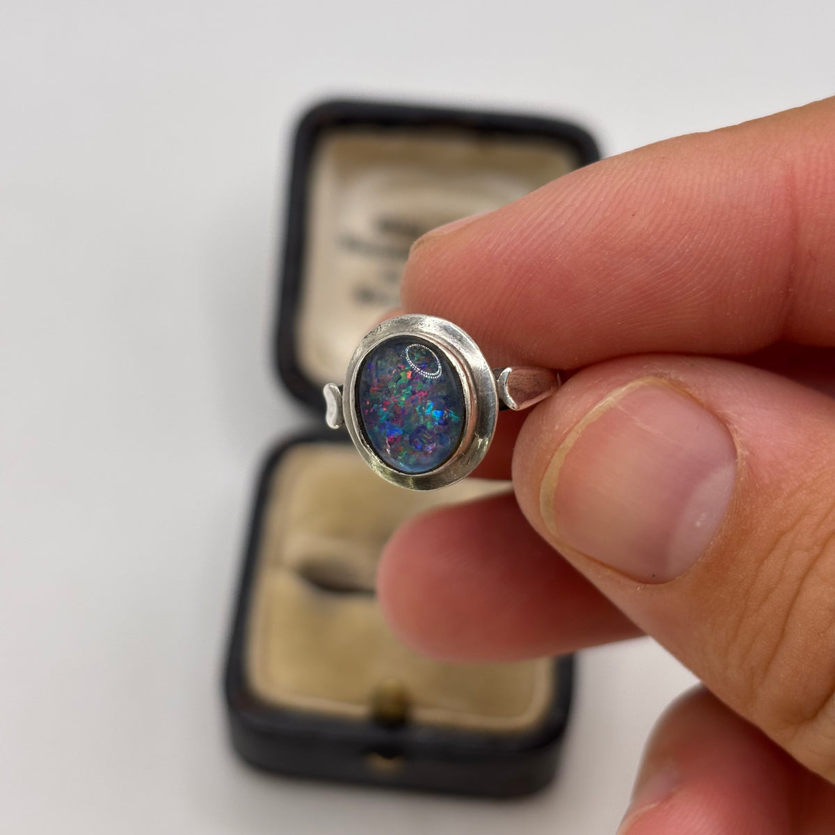 Silver Vintage Opal Ring (L)