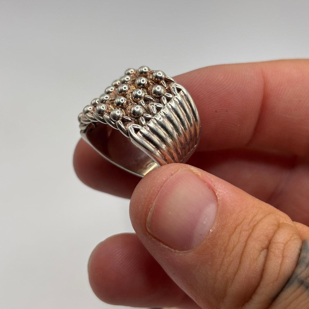 Silver Chunky Keeper Ring (N)