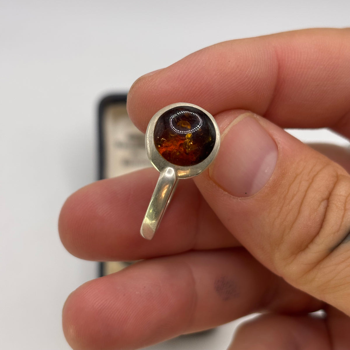 Silver Amber Inlayed Ring (R)