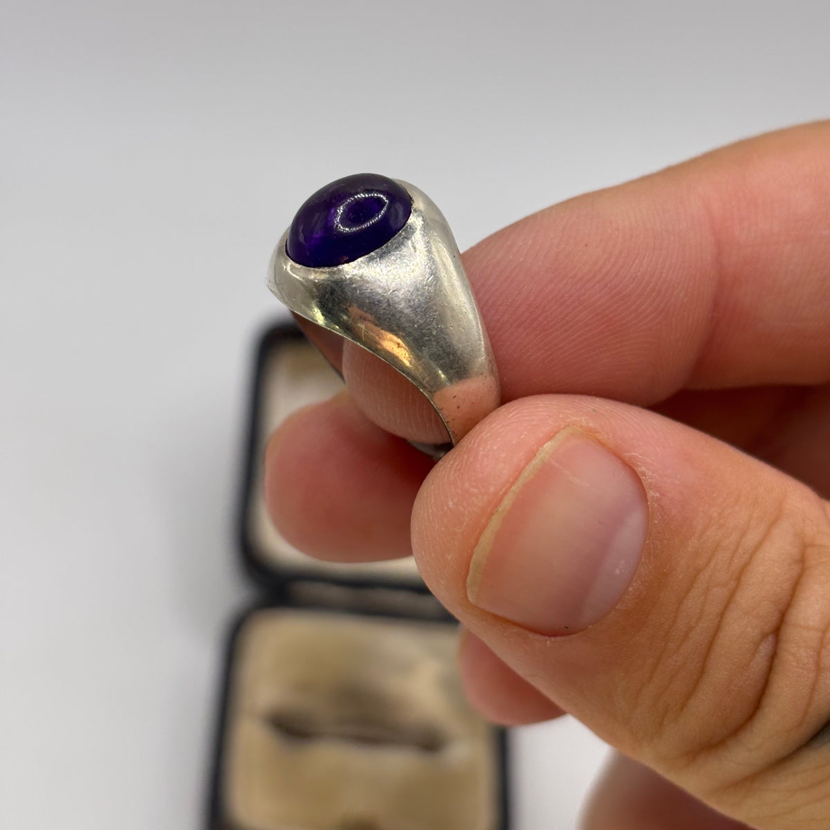 Silver Amethyst Signet Ring (O)