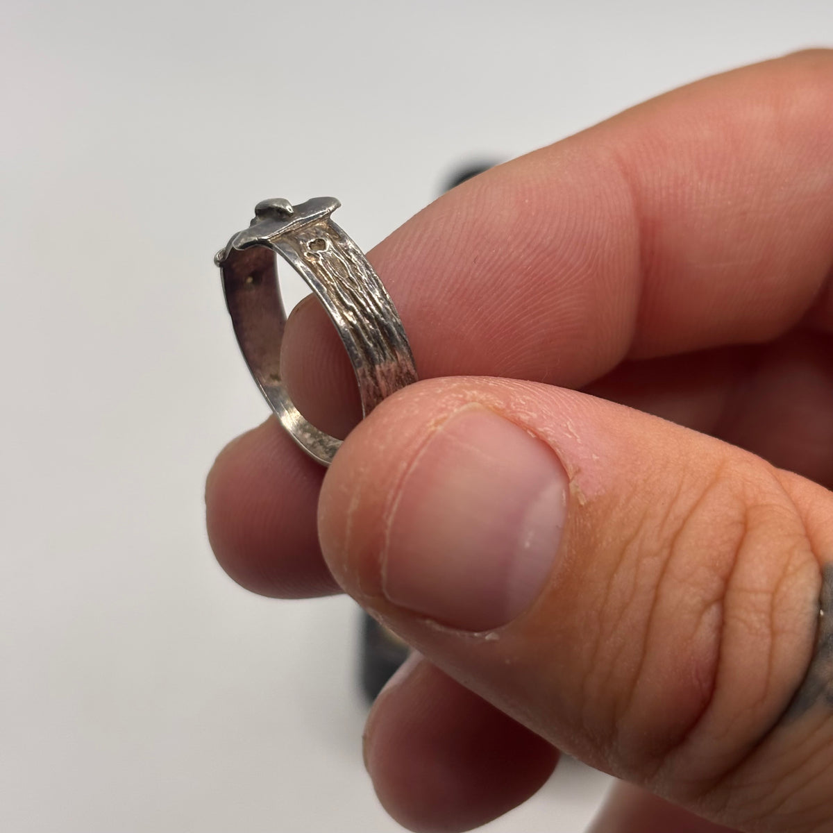 Silver Vintage Buckle Ring (O)