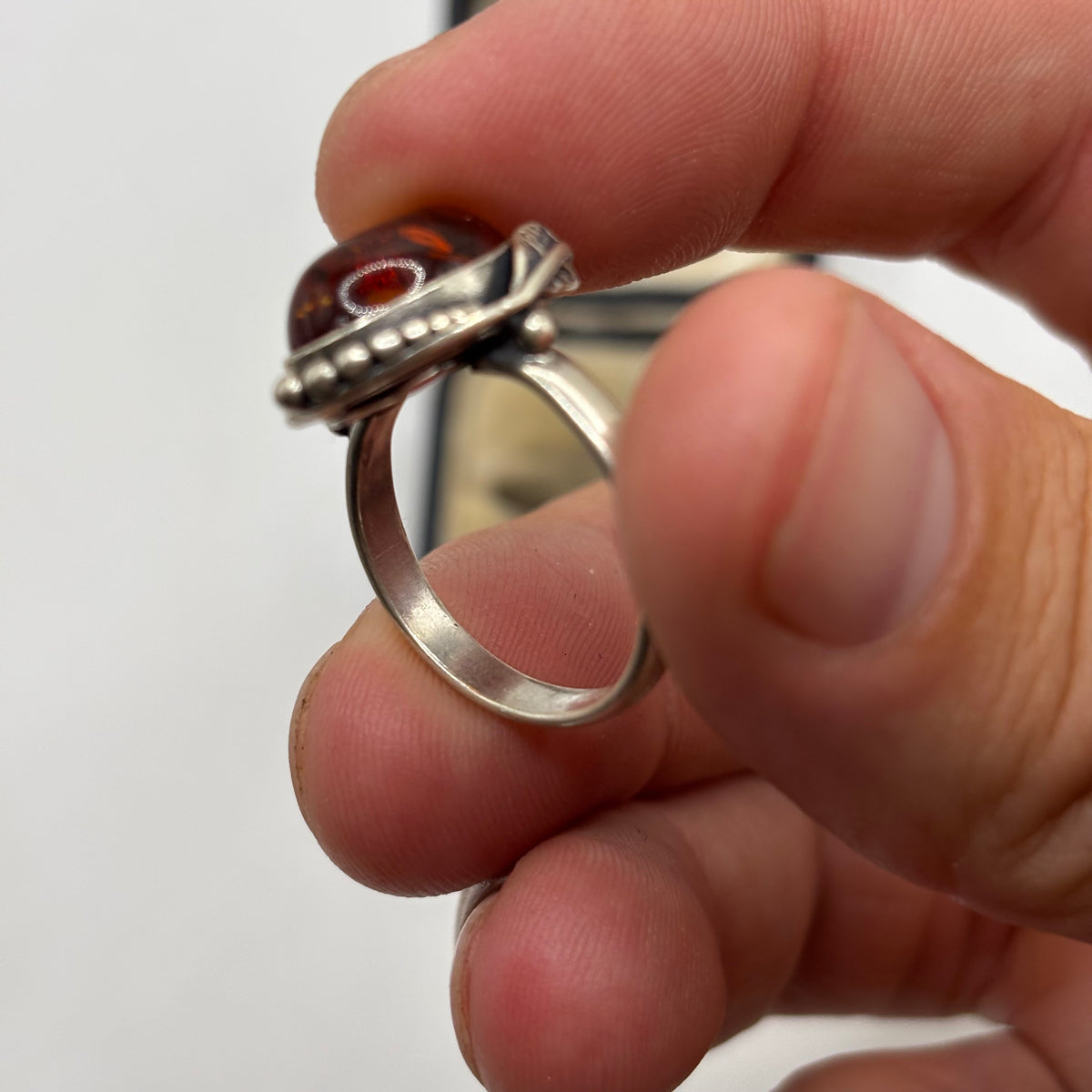 Silver Amber Ring (P)