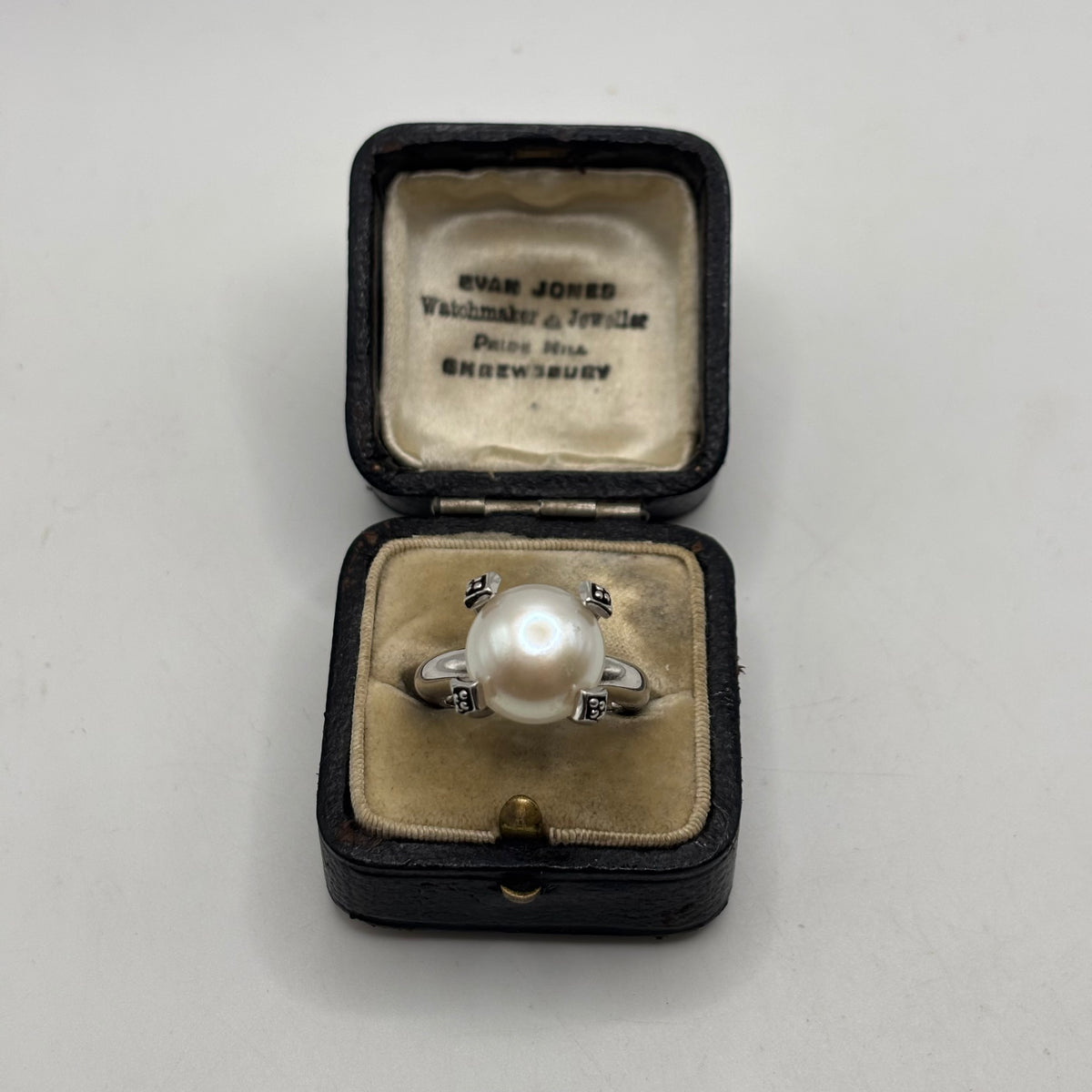 Silver Genuine Pearl Ring (L 1/2)
