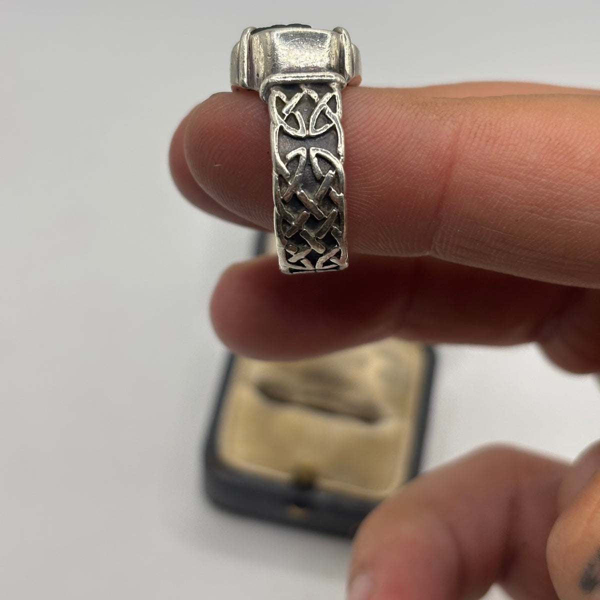 Silver Moldavite Celtic Ring (P)