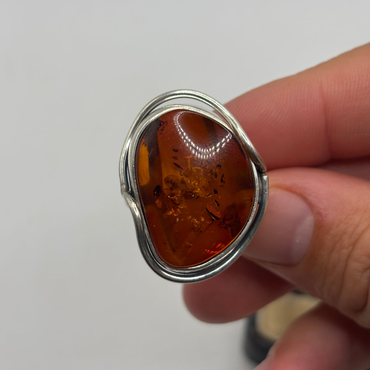 Silver Large Amber Ring (U)