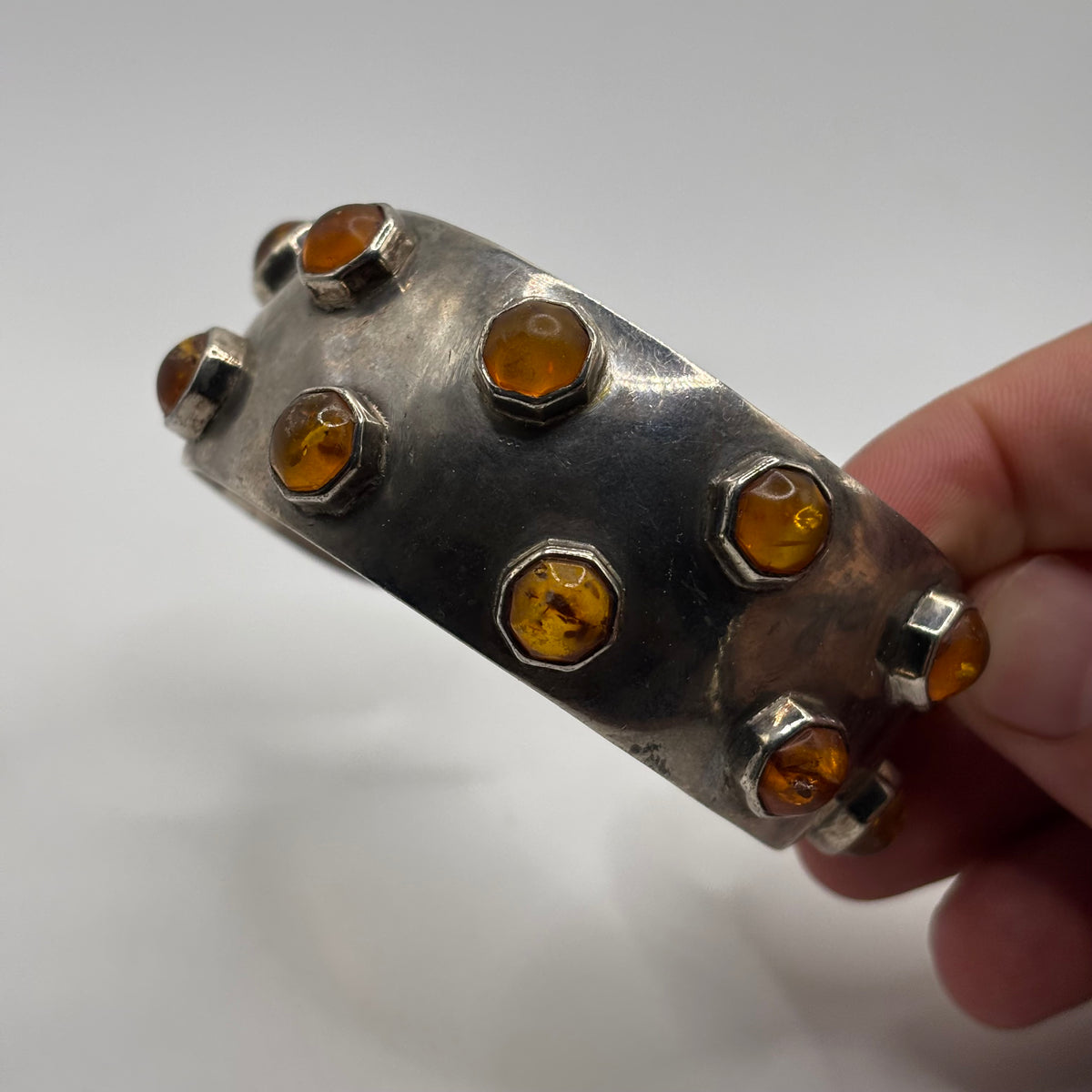 Silver Incredible Amber Modernist Cuff