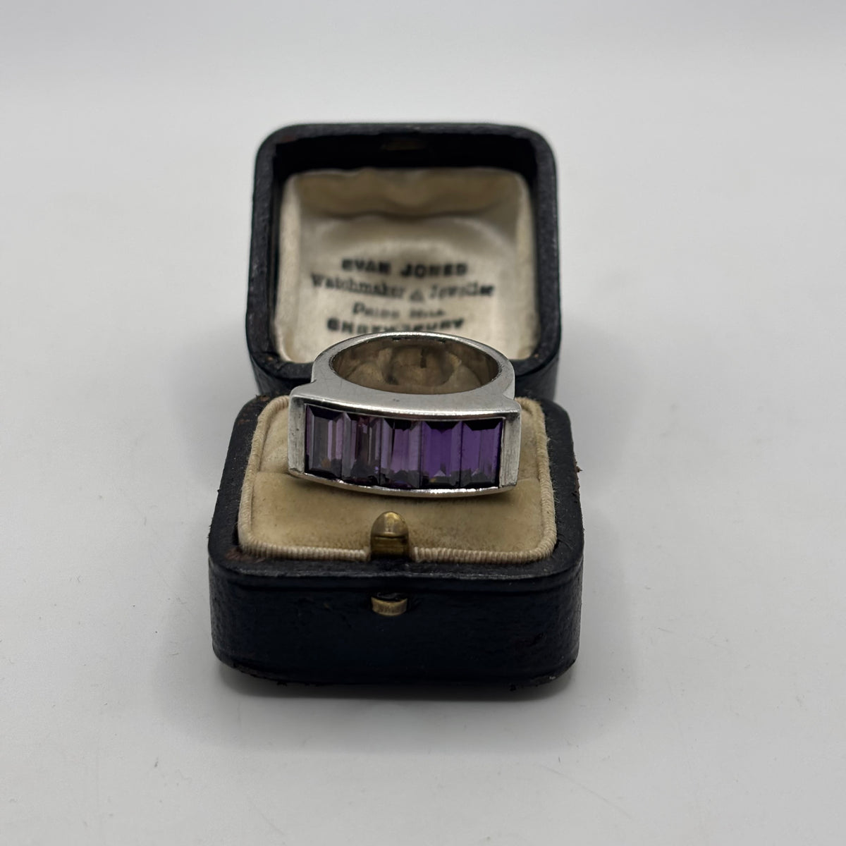 Silver Amazing Heavy Amethyst Ring (O)